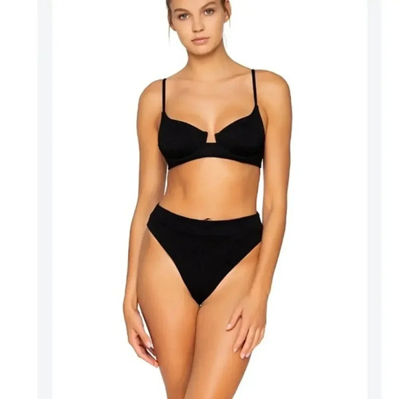 Nwt B.swim Bikini Lili Underwire Padded Top and Ariel High Leg Bottom sz L - Picture 1 of 9